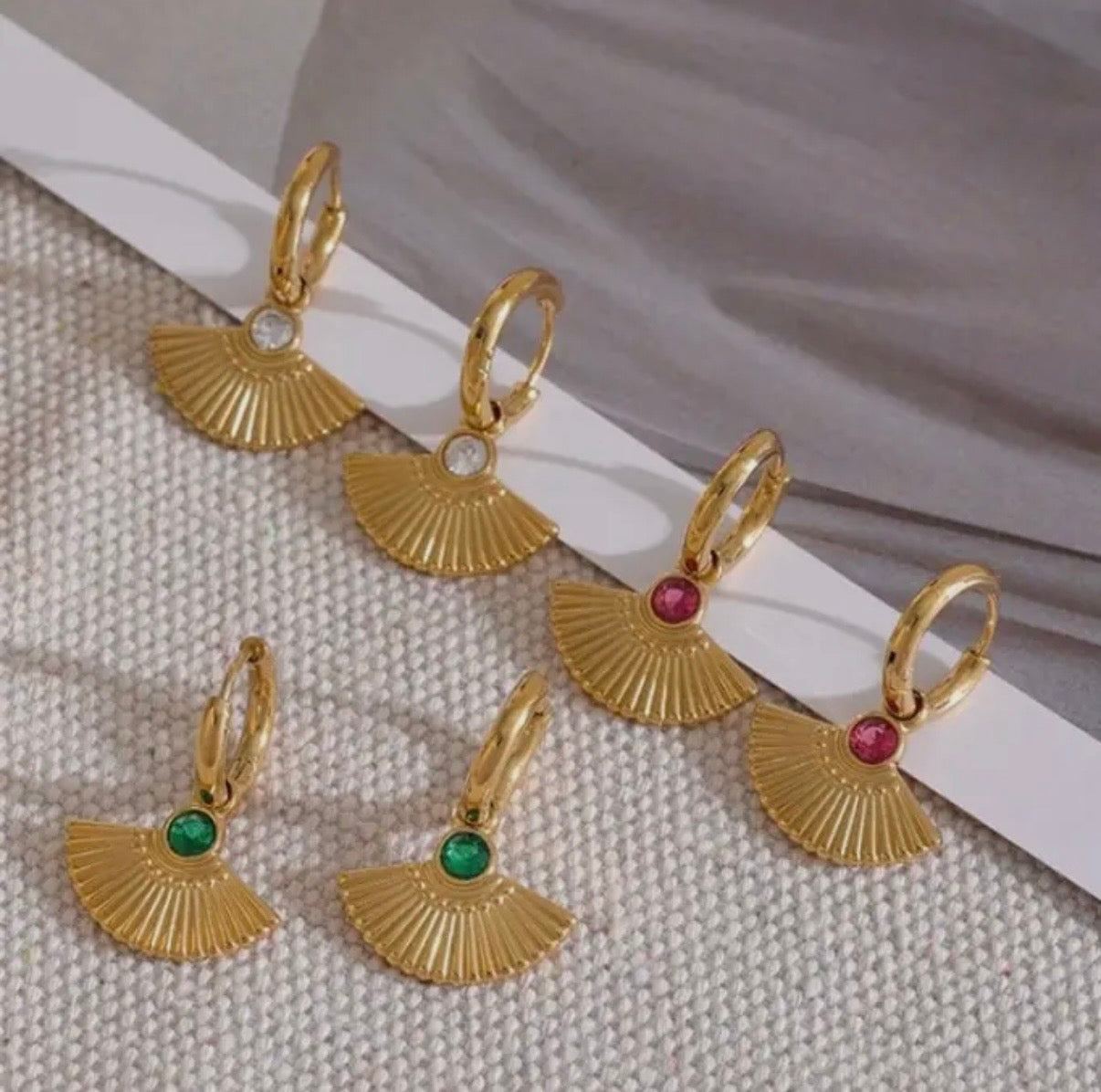 Fan Style Hoop Earrings in Red - NOSTRUM