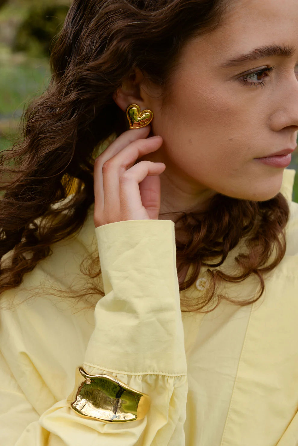Heart Statement Studs Gold - My Doris