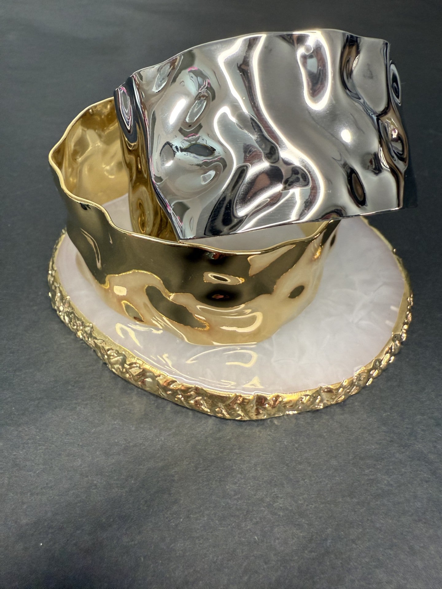 Lotus Hammered Cuff Bangle in Gold - NOSTRUM
