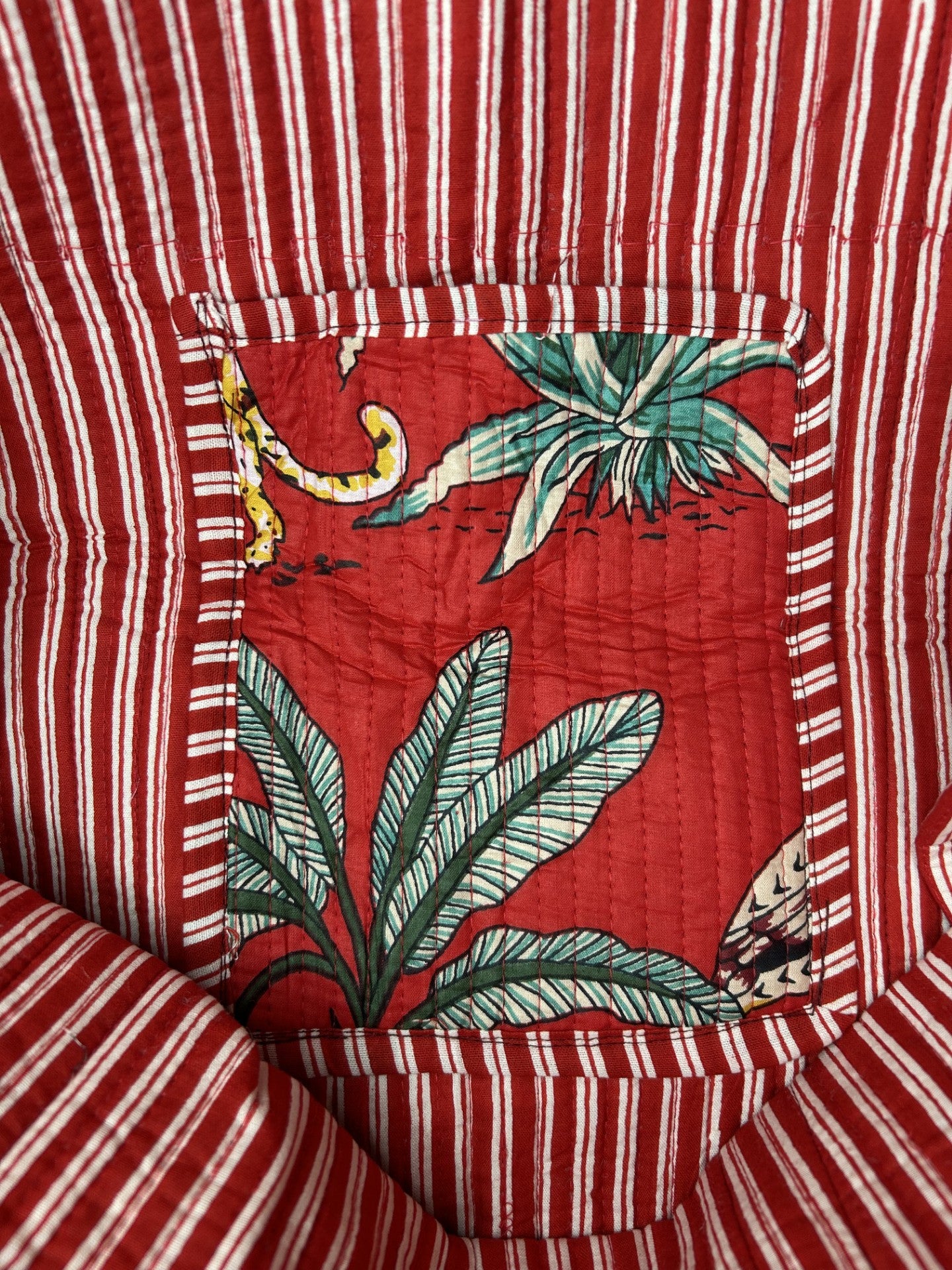 Reversible Quilted Cotton Tote Bag - Red Forest Print