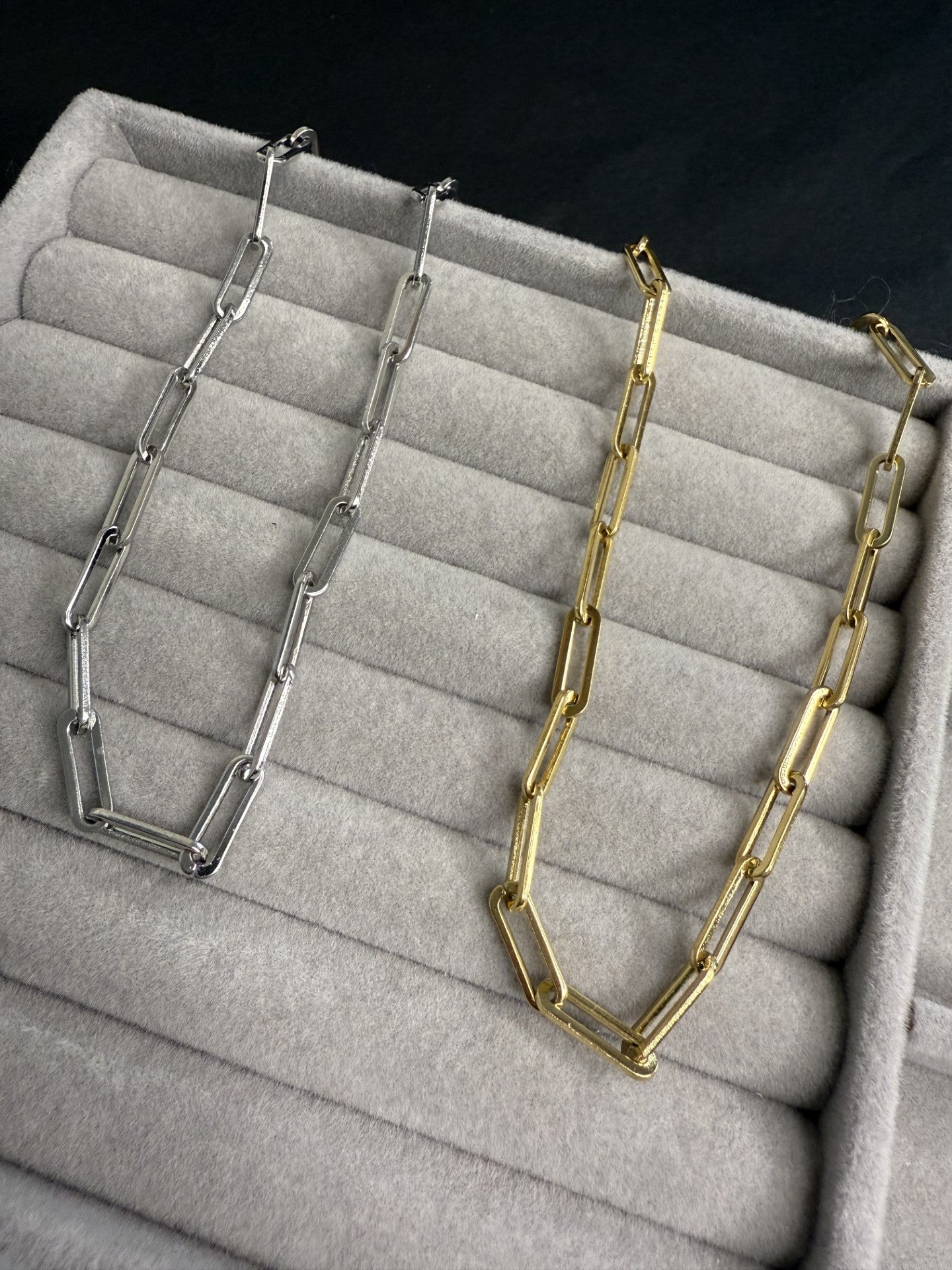Frazier Paperclip Chain Necklace in Gold - NOSTRUM
