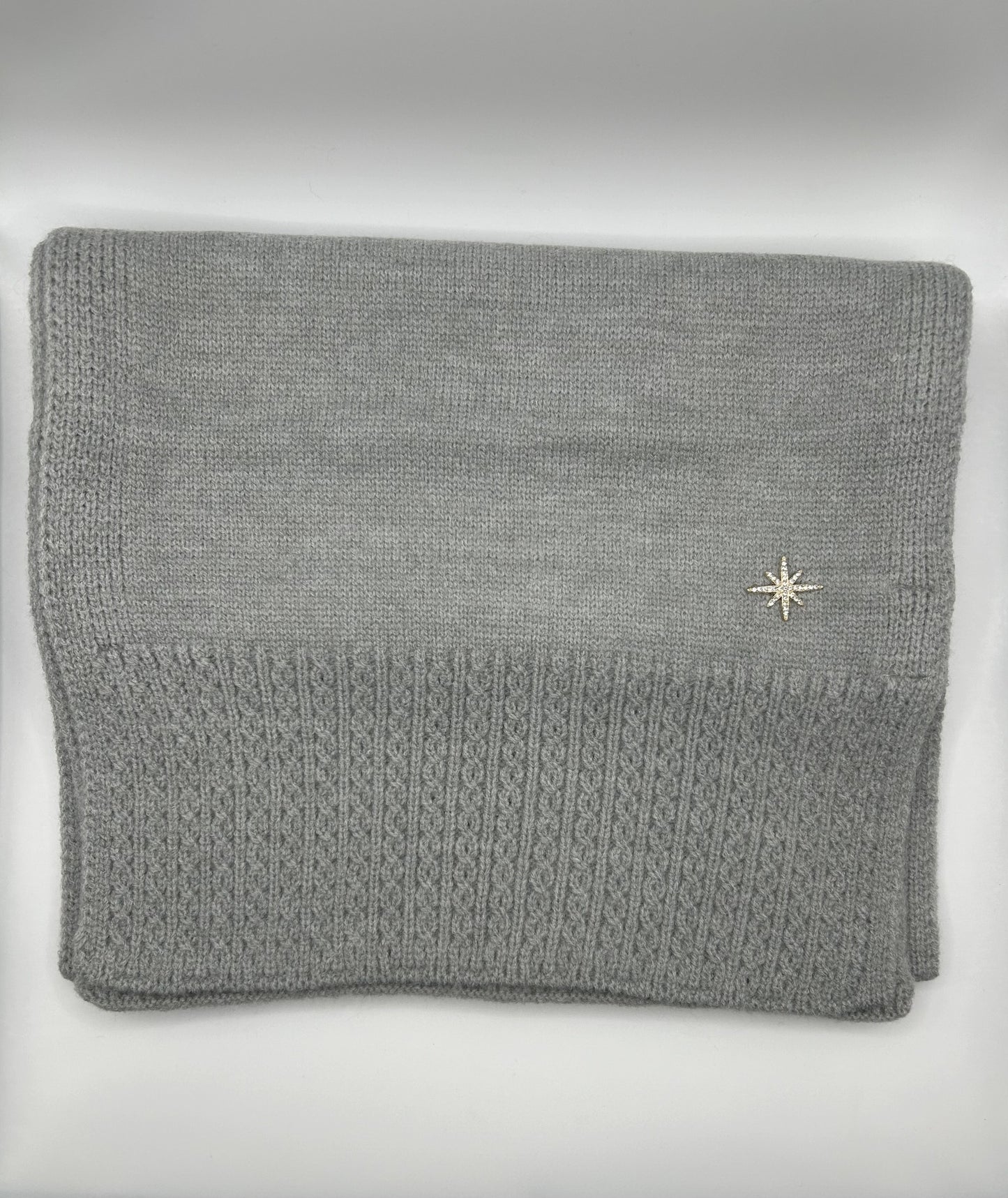 Cable Knit Scarf with Diamante Star - Grey