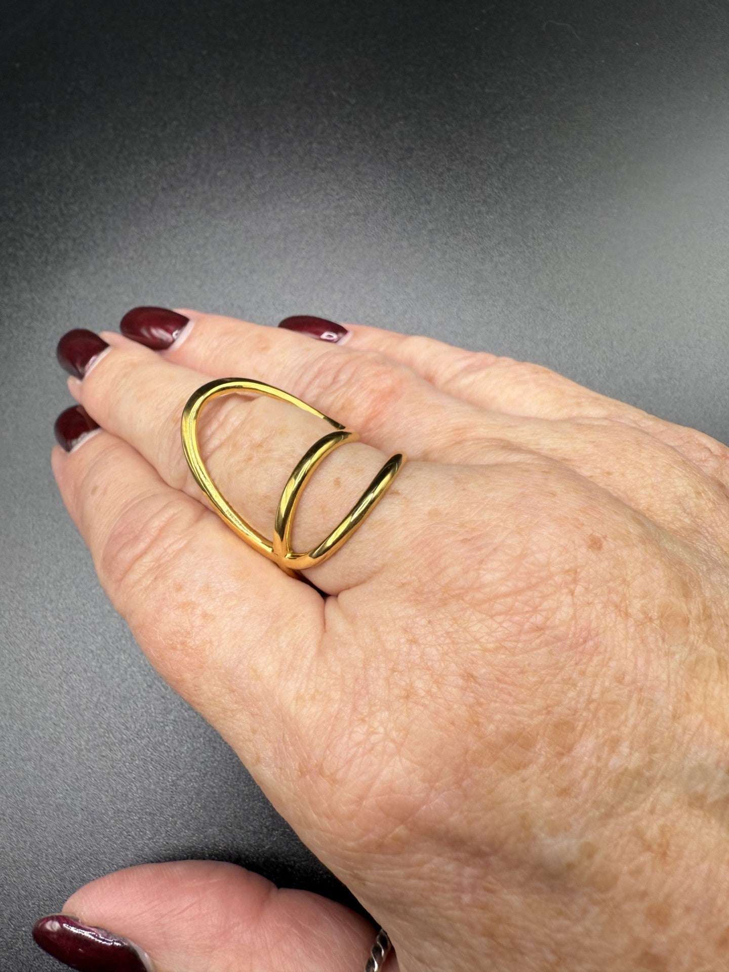 Open Arc Adjustable Ring in Gold - NOSTRUM
