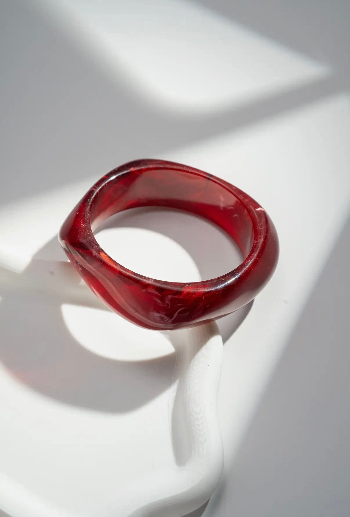 Marble Effect Resin Bangle in Wine Red