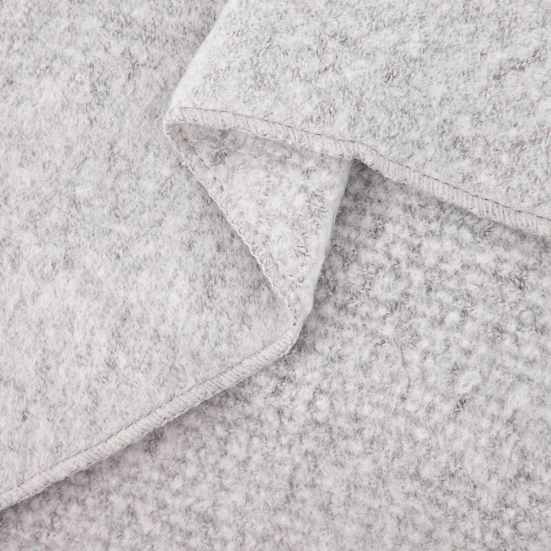 Asymmetric Heavyweight Scarf in Light Grey