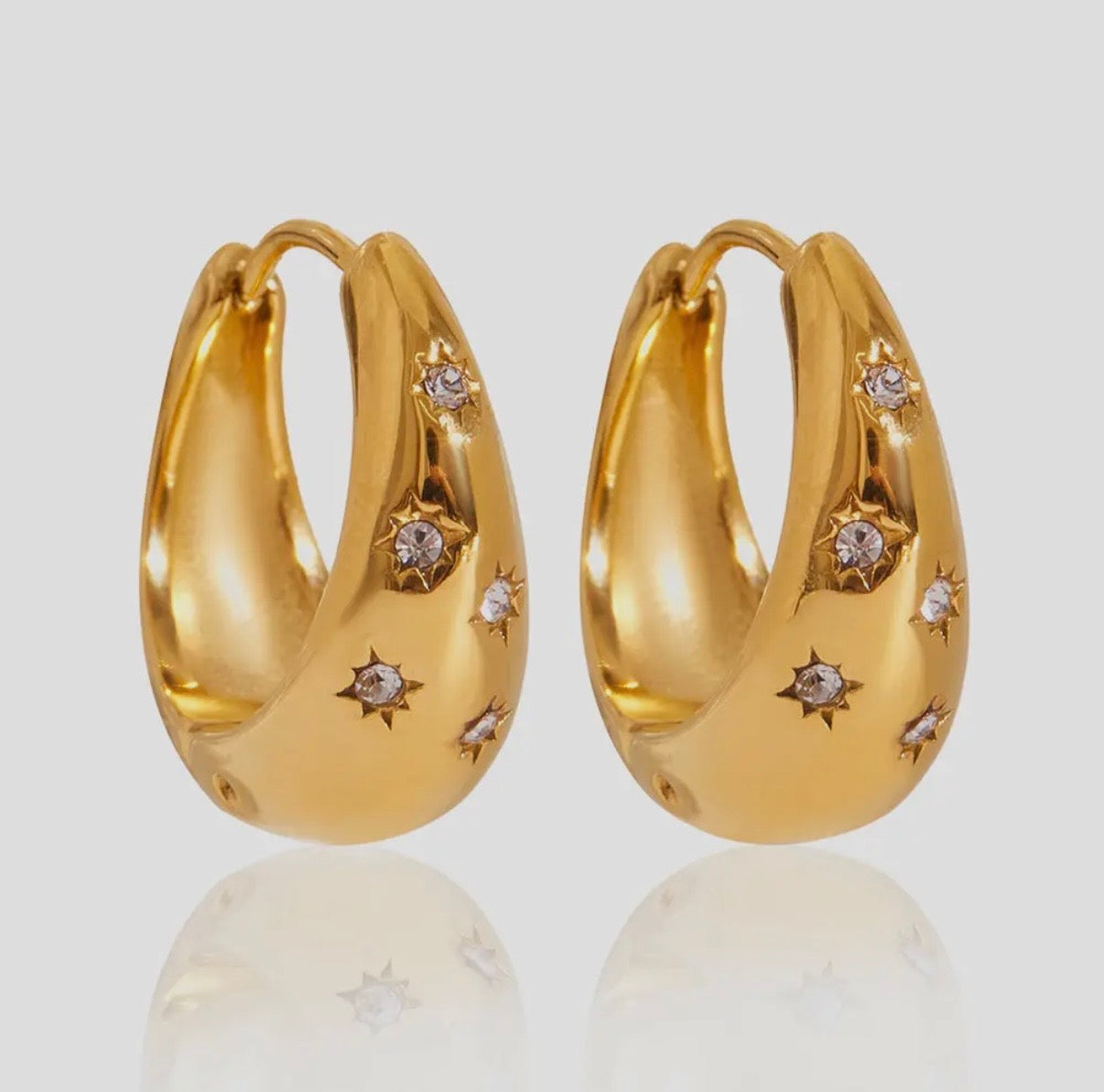 Twinkle Chunky Hoops with Crystals in Gold - NOSTRUM