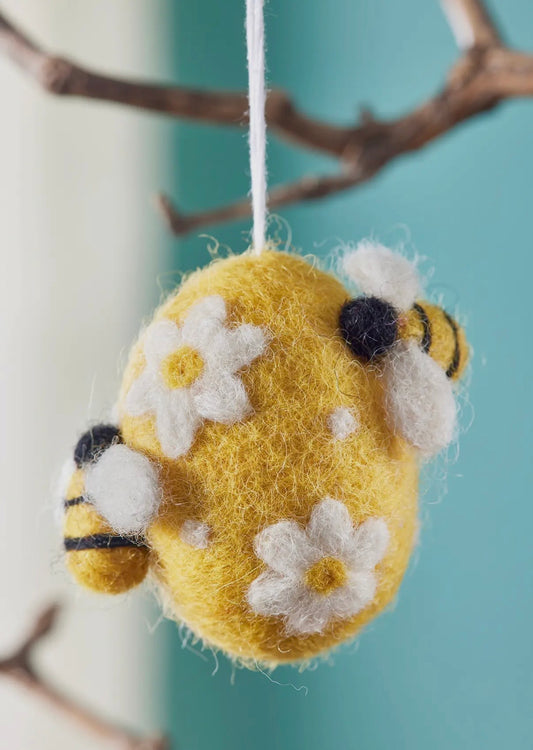 Daisy & Bee Felt Egg Hanging Decoration