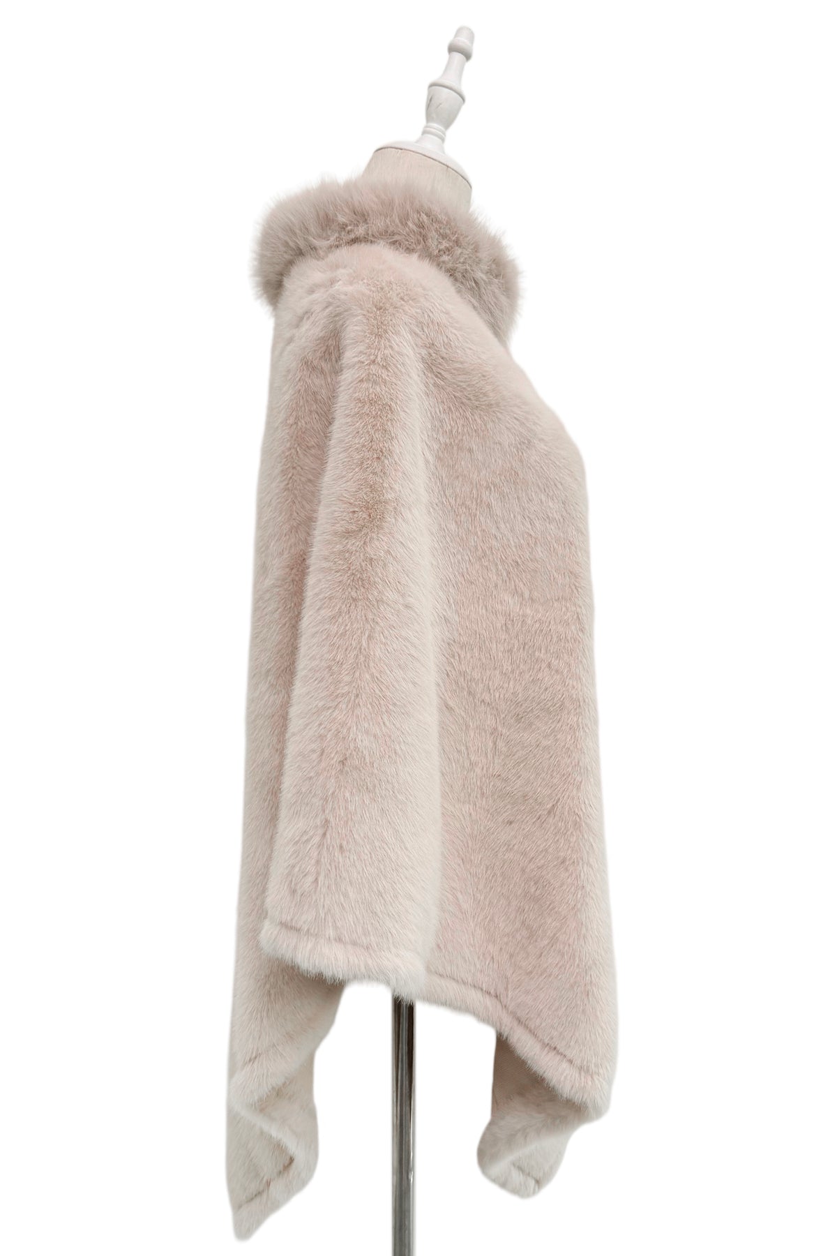 Faux Fur Poncho in Cream