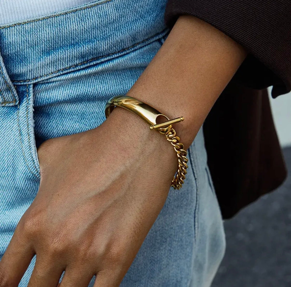 Mix Chain T Bar Bracelet in Gold - NOSTRUM