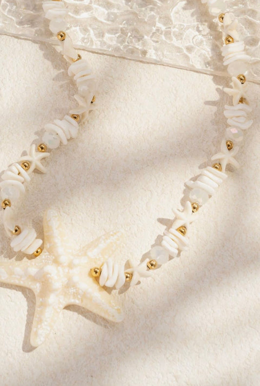 Starfish Shell Style Necklace in White - NOSTRUM