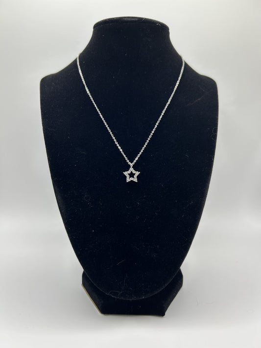 Betsy Star Necklace - Silver Plated