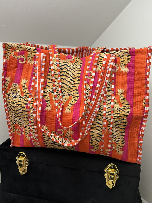 Reversible Quilted Cotton Tote Bag - Tiger Print