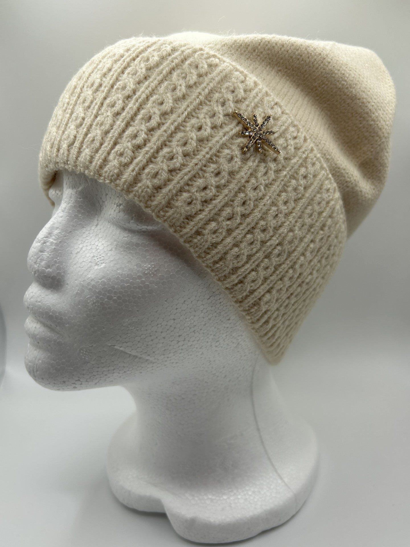 Cable Knit Beanie with Diamante Star - Cream