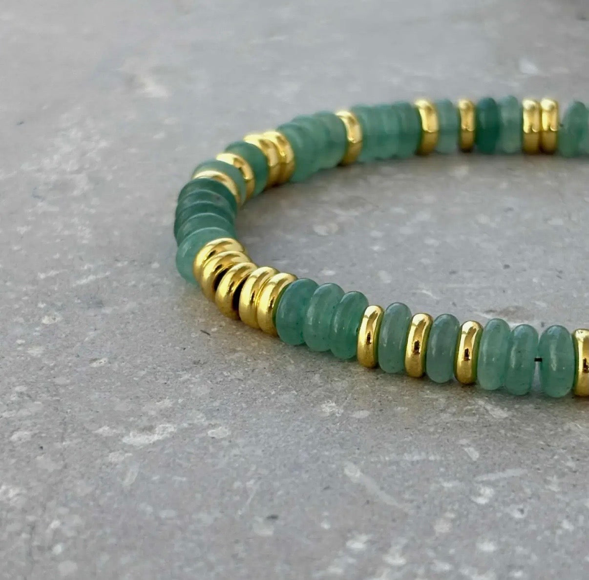 Jade Green Tone Beaded Bracelet - NOSTRUM
