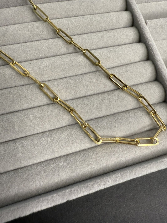 Frazier Paperclip Chain Necklace in Gold - NOSTRUM