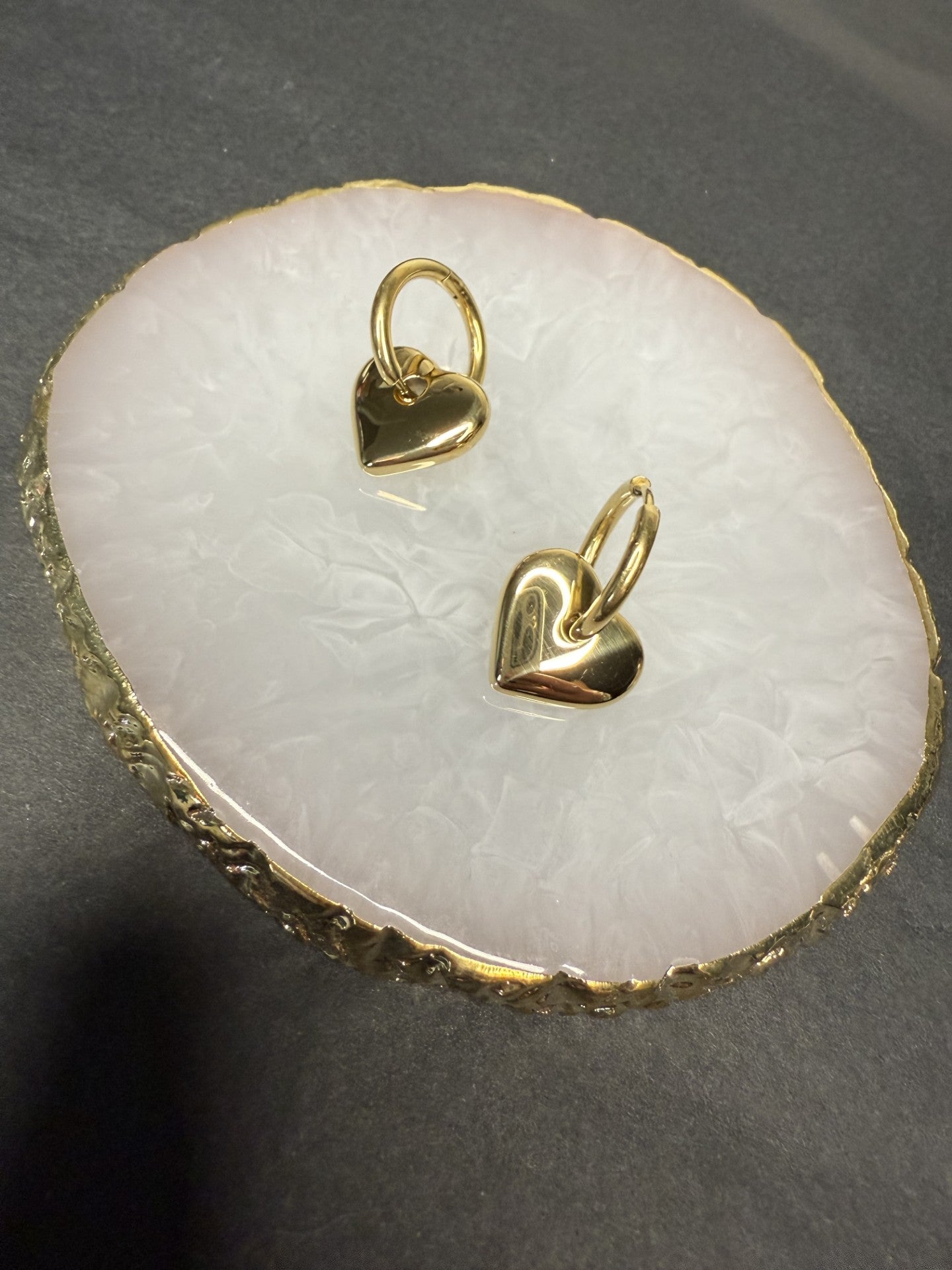 Downtown Chunky Heart Hoops in Gold - NOSTRUM