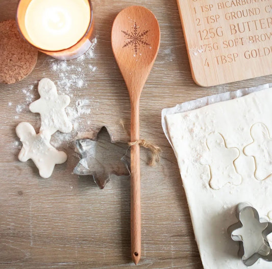 Snowflake Design Wooden Spoon Baking Set