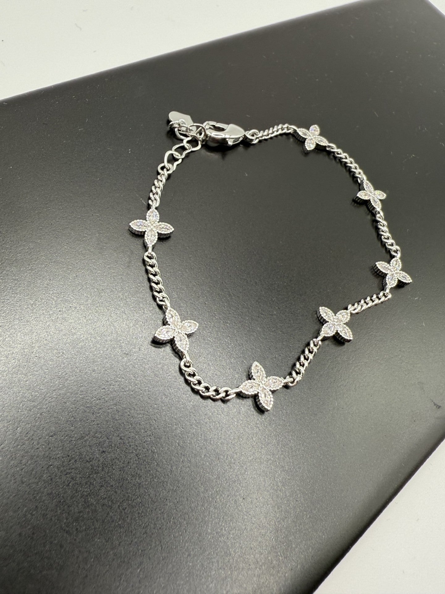 Aurelia Mini Clover Bracelet - Silver Plated with CZ Detail