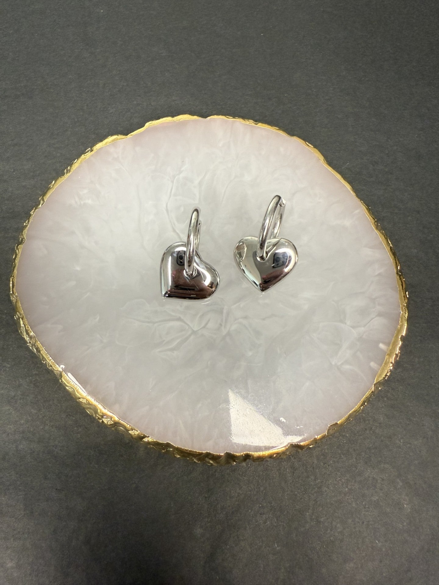 Downtown Chunky Heart Hoops in Silver - NOSTRUM
