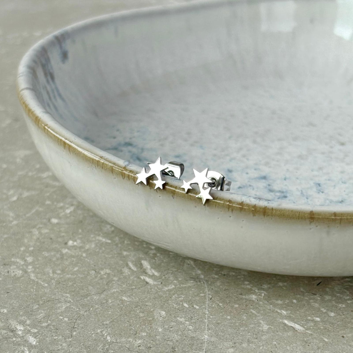 Cluster Star Stud Earrings in Silver - NOSTRUM