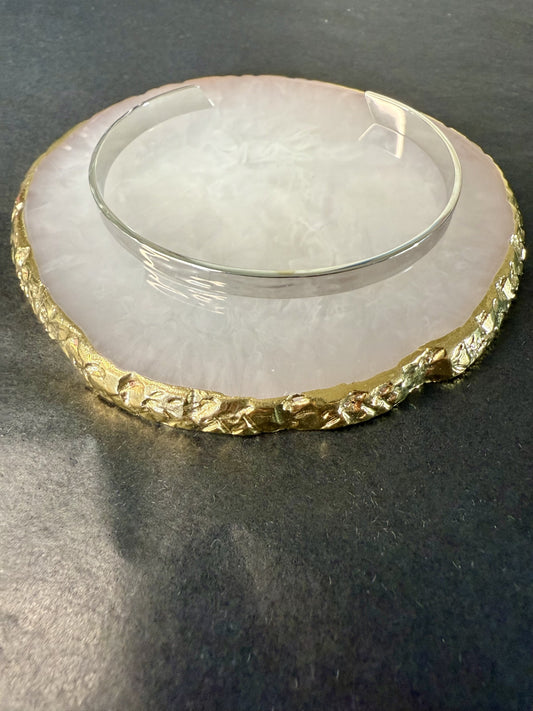 Lotus Hammered Torque Bangle in Silver - NOSTRUM