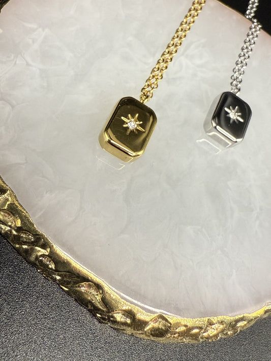 Rectangular Pendant Necklace with CZ Star in Silver - NOSTRUM